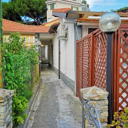 Via Mercede 34 Small Apartamento