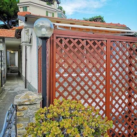 Via Mercede 34 Small Apartamento Sanremo